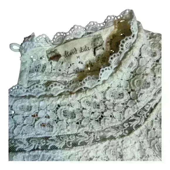 BEAUTIFUL Altar’ d State Embroidered Top floral blouse  -Size M - Picture 7 of 9